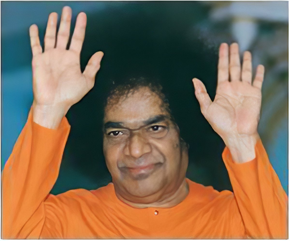 Spiritual Guru Sathya Sai Baba's Devotees Pray for His Recovery
