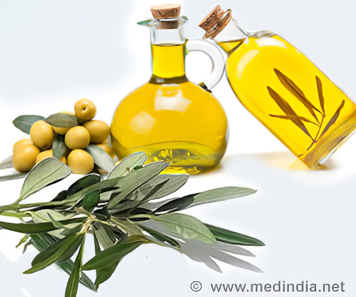 Масло оливковых листьев. Водный экстракт оливковых листьев. Вытяжка из листьев оливы. Олива в бутылках лечебный напиток из листочков оливы. Olive Oil Leaf Gold Nutrition.