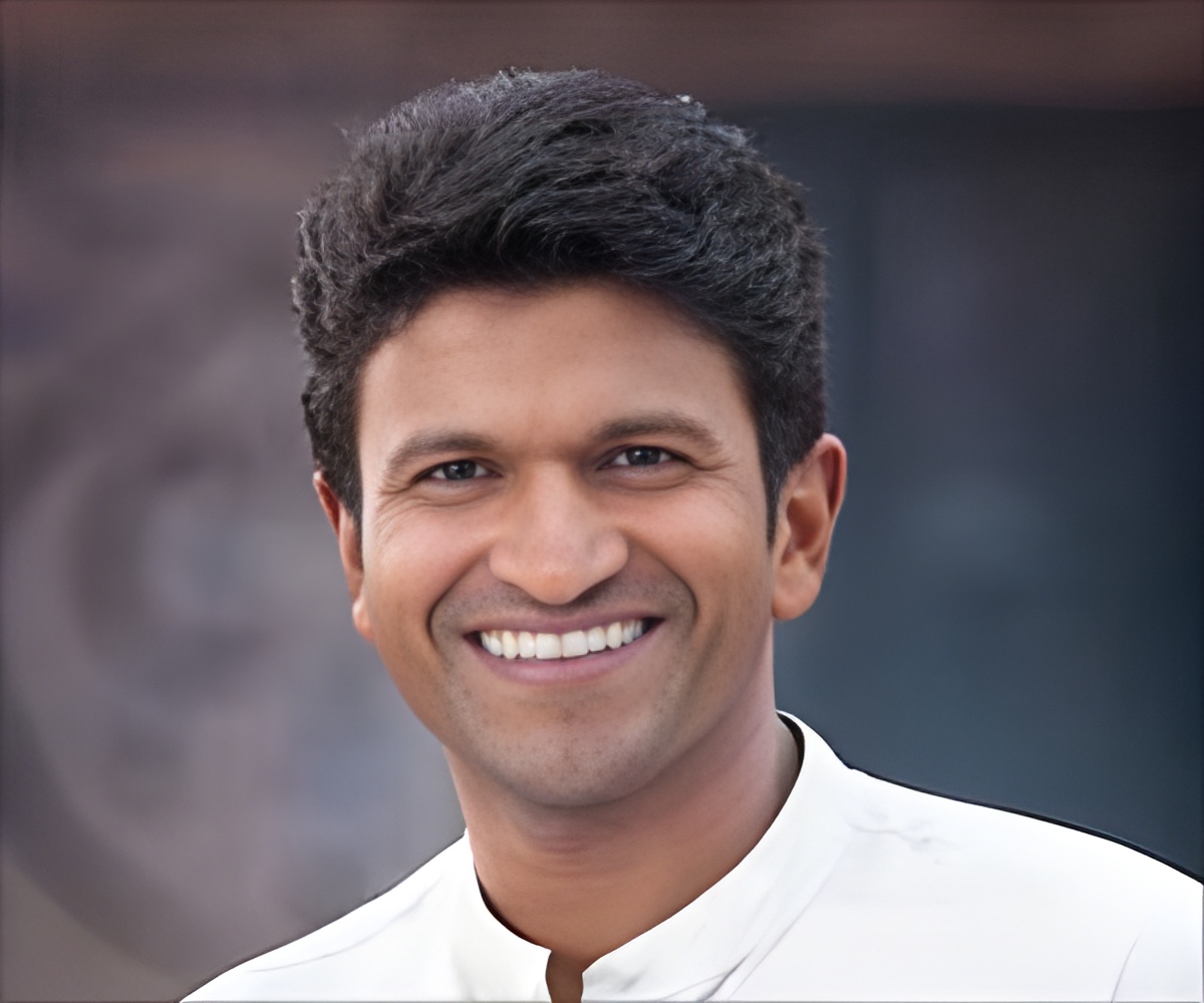Puneeth Rajkumar - a Legendary Exemplar for His Eye Donation