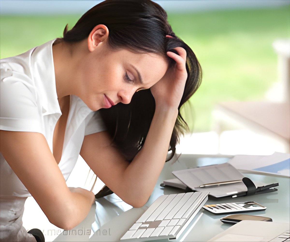 Stress, Multitasking Make Women Prone to Mental Health Problems Stress, Multitasking Make Women Prone to Mental Health Problems