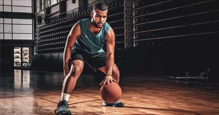 Playing Indoor Sports May Up Vitamin D Deficiency in Athletes