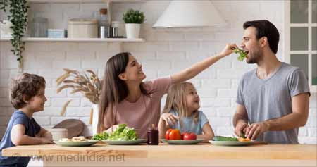 Healthy Mom & Dad: Good Role Model to Make Kids Eat More Veggies