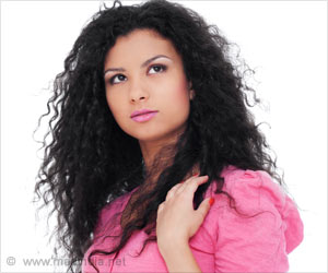 Top 10 Home Remedies for Frizzy Hair