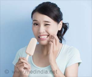 Dentin Hypersensitivity – Causes, Risk Factors, Symptoms, Diagnosis & Treatment