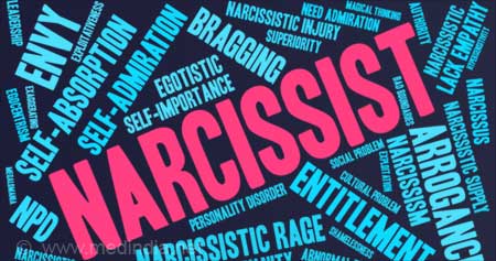 symptoms of a narcissistic person