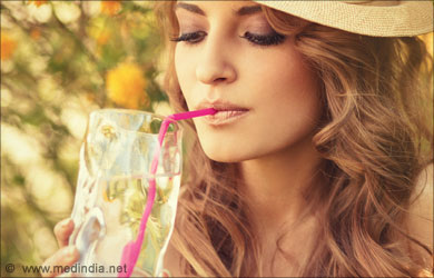 Coconut Water as a Skin Tonic: Drink A Glass of Coconut Water Coconut Water as a Skin Tonic: Drink A Glass of Coconut Water